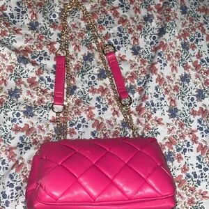 Pink crossbody/shoulder purse